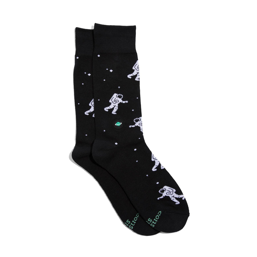 Socks that Support Space Exploration | Floating Astronauts - Echo Market