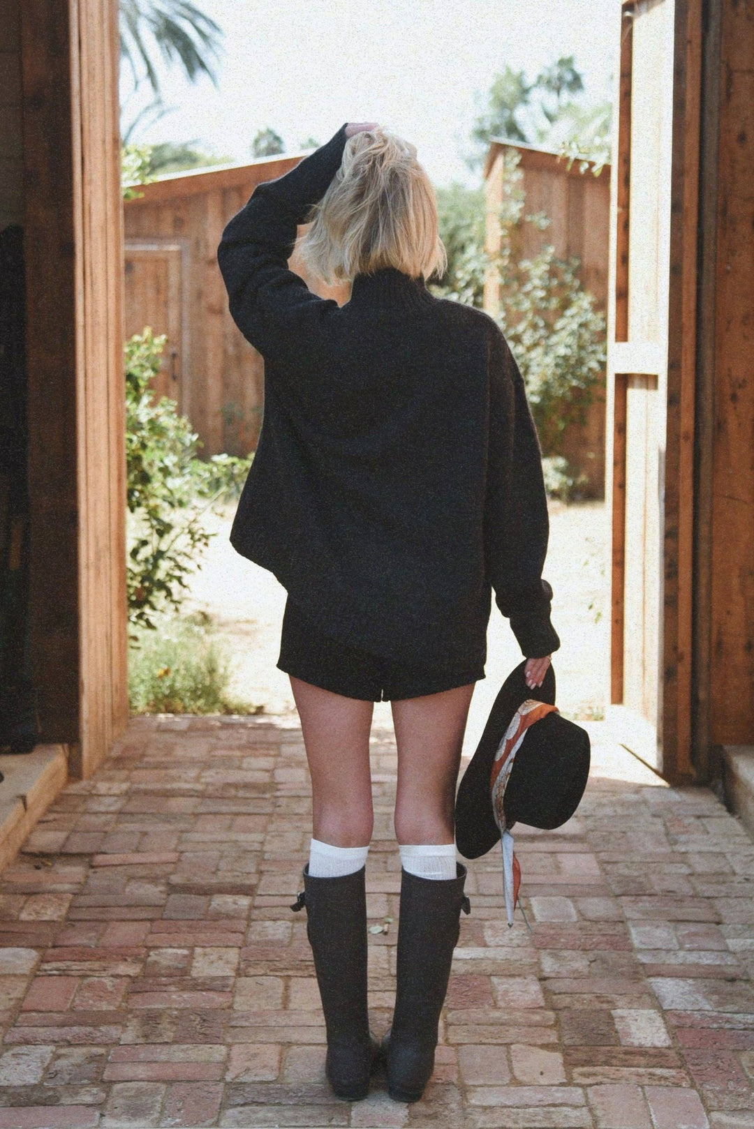 The Cashmere Carmel Sweater - Echo Market