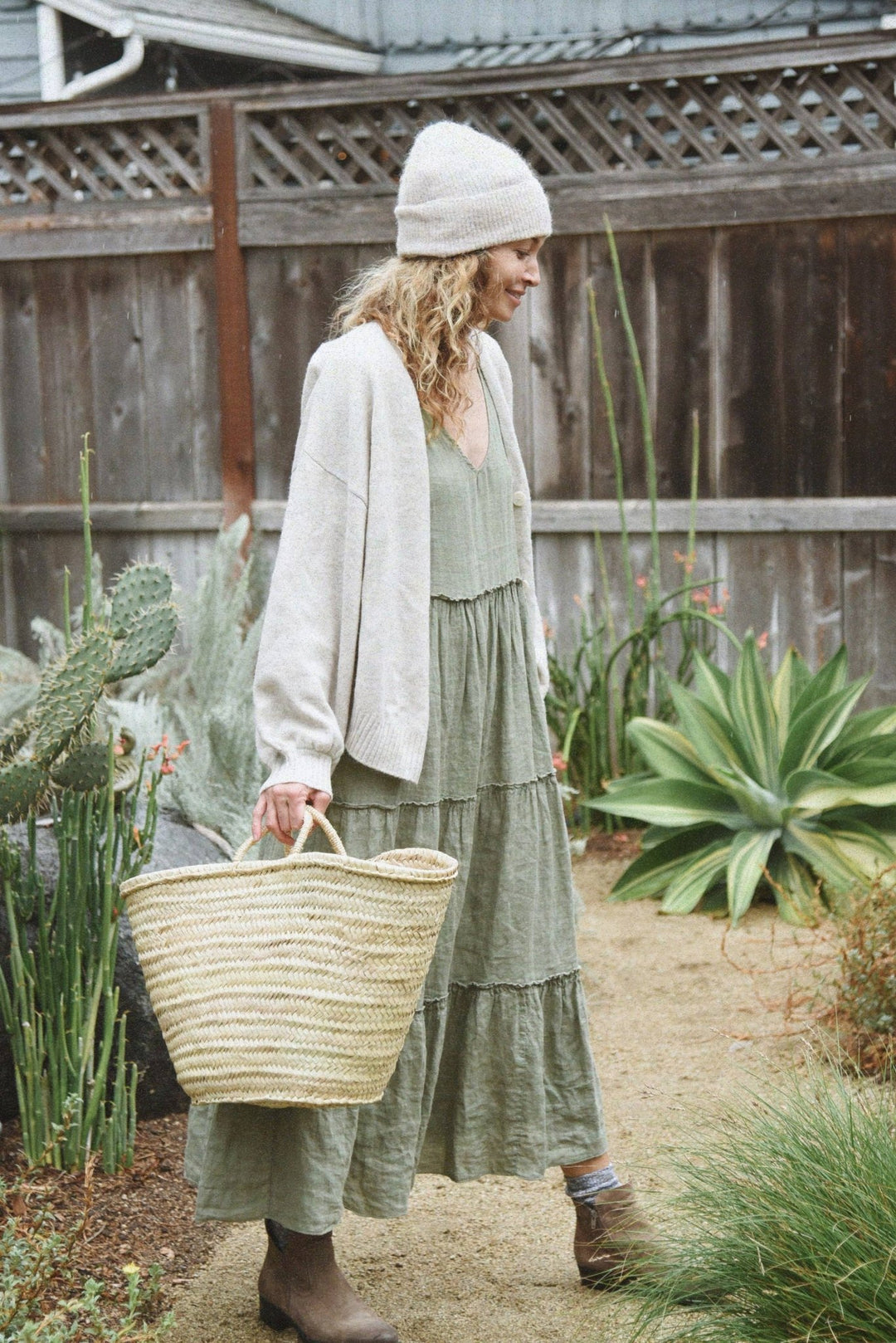 The Cashmere Yaya Cardigan | Moon - Echo Market