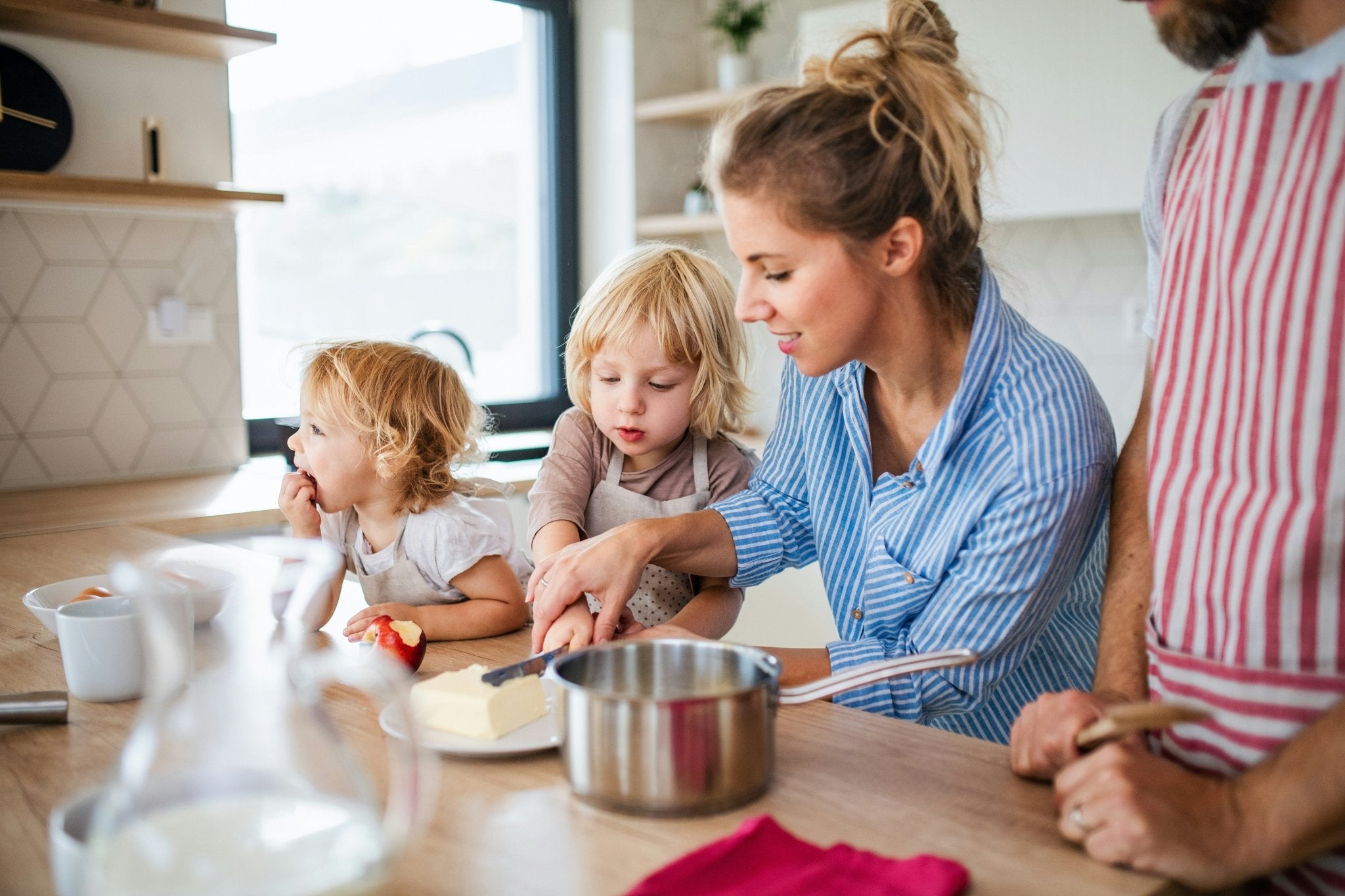 Everyday Habits That Make Living Sustainably Feel Effortless - Echo Market