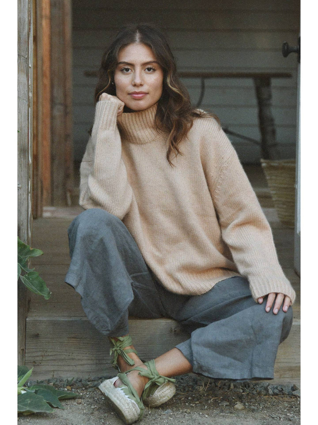 Women's Outerwear & Sweaters - Echo Market