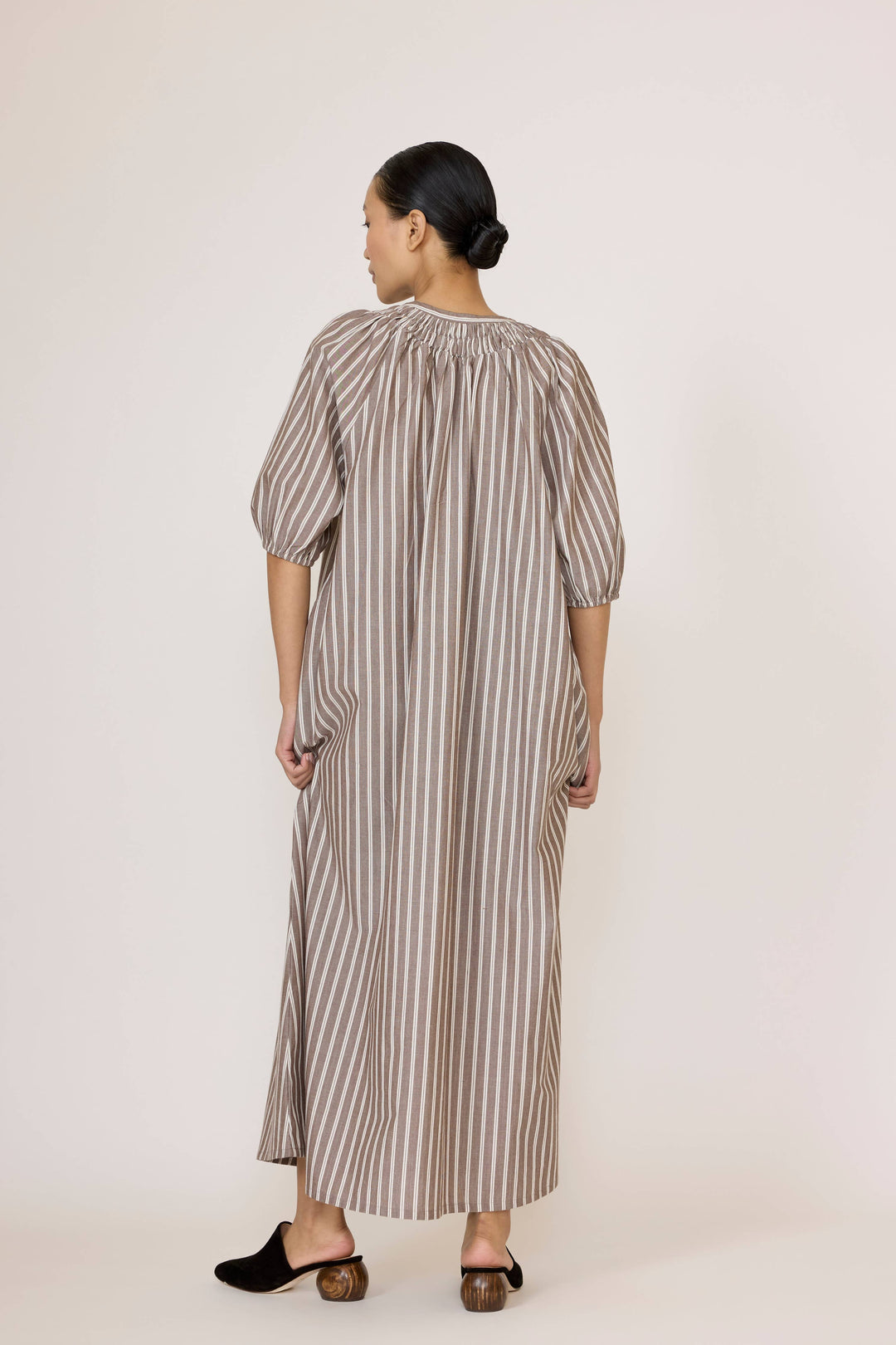Woman wearing Laude&