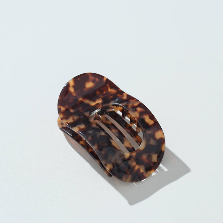 Oval Flat Lay | Medium Claw Clips