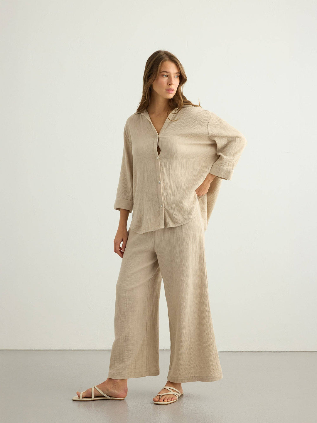 Woman wearing The Handloom&