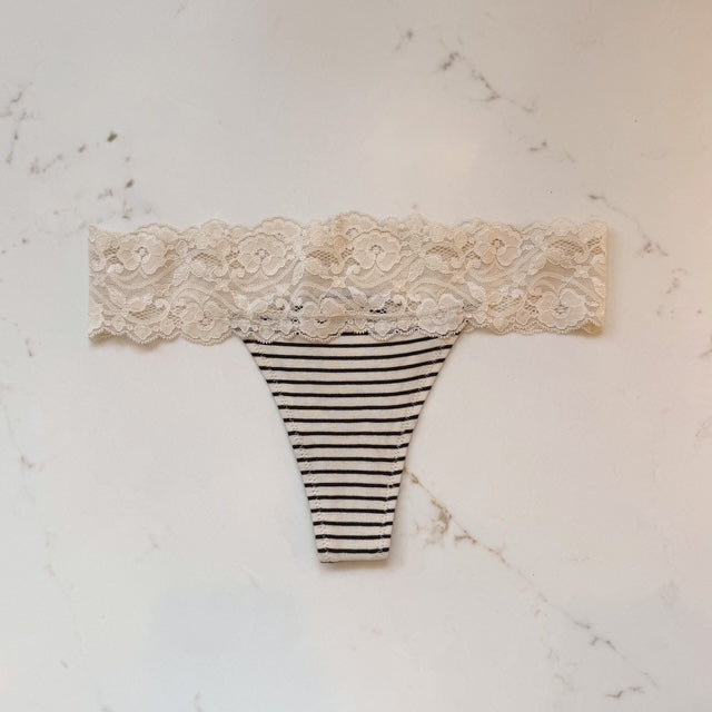 Women’s Lace Waist Thong