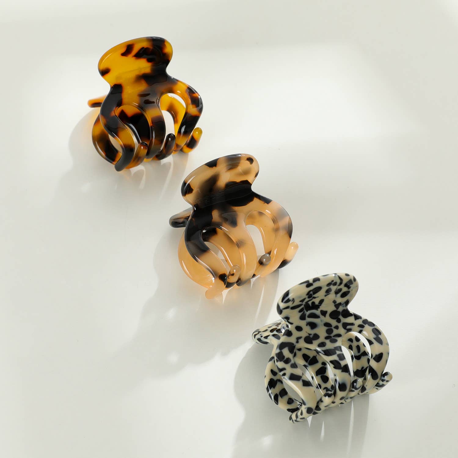 Amber Core | Mini Classic Octopus Claw Clip - Echo Market
