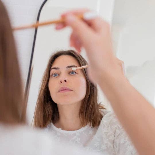 Angled Eyeshadow Brush - Echo Market