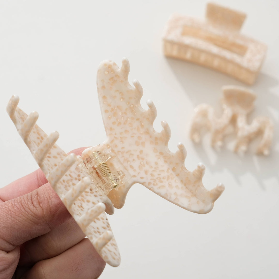 Apricot Crème | Small/Medium Claw Clips - Echo Market