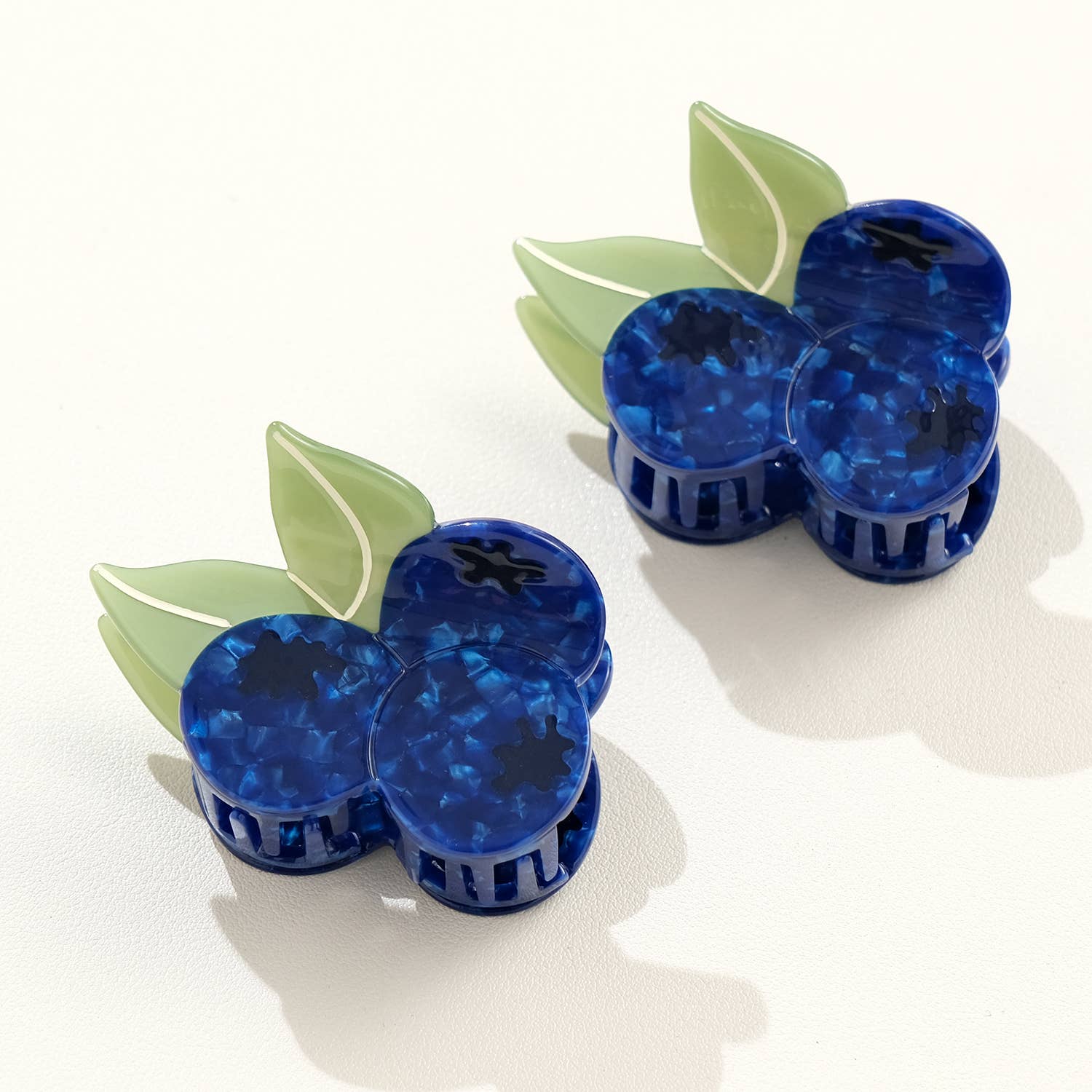 Blueberry Bunch Claw Clip - Echo Market