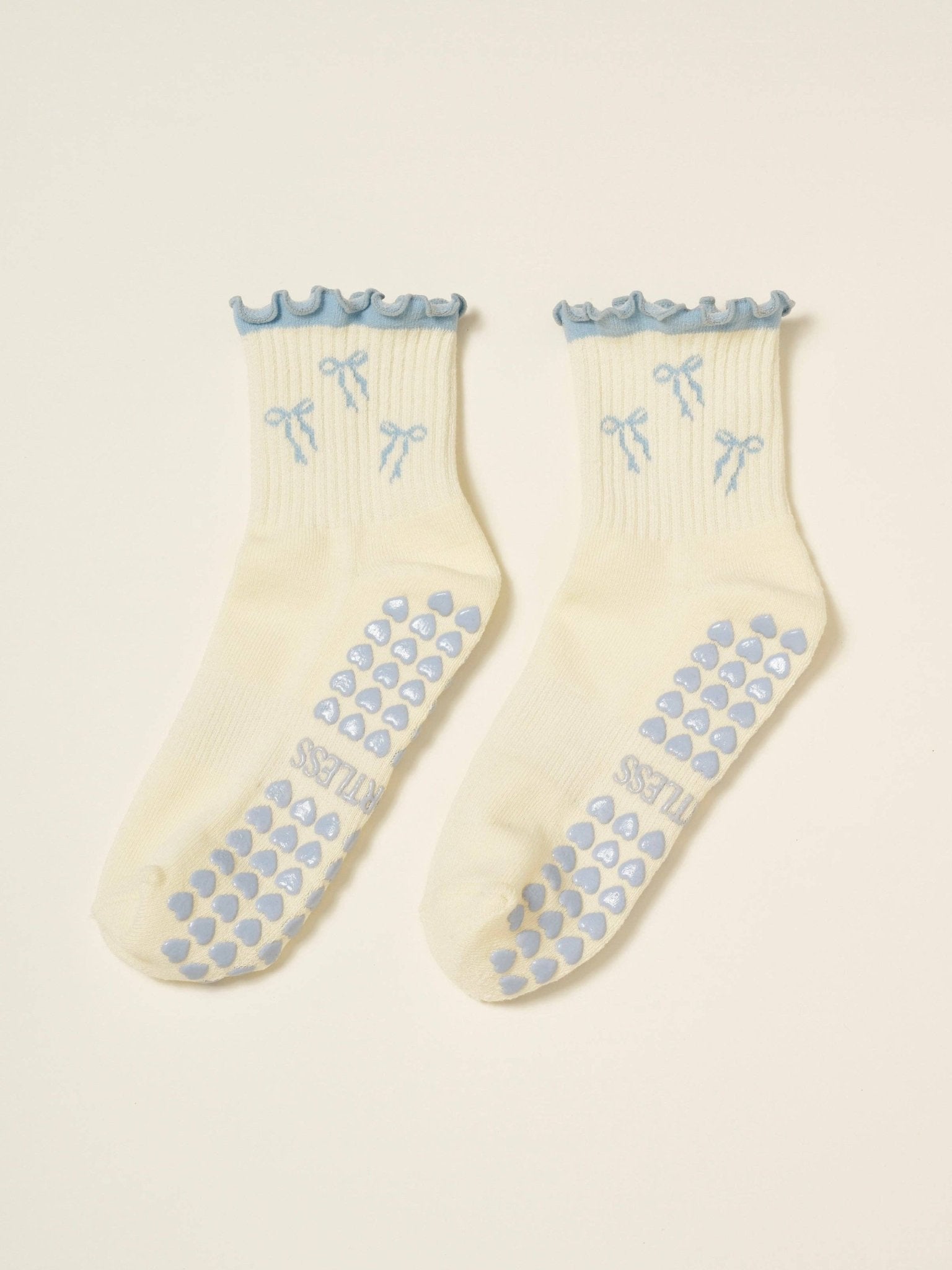 🎀 Bow Ruffle Grip Sock | Dusty Blue | Pilates Socks - Echo Market