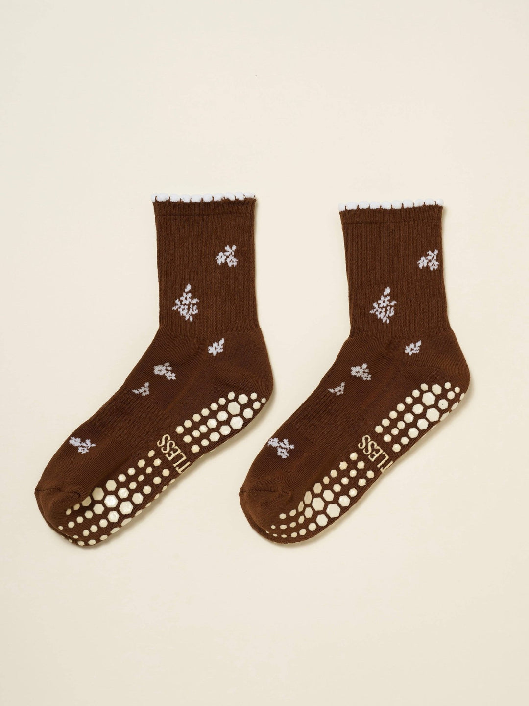❄️ Chocolate Snowflake Petal Grip Sock | Pilates Socks - Echo Market