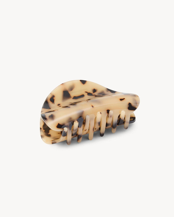Crescent Claw | Blonde Tortoise - Echo Market