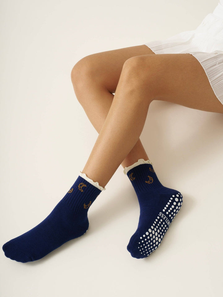 🥐 Croissant Ruffle Grip Sock | Pilates Socks - Echo Market