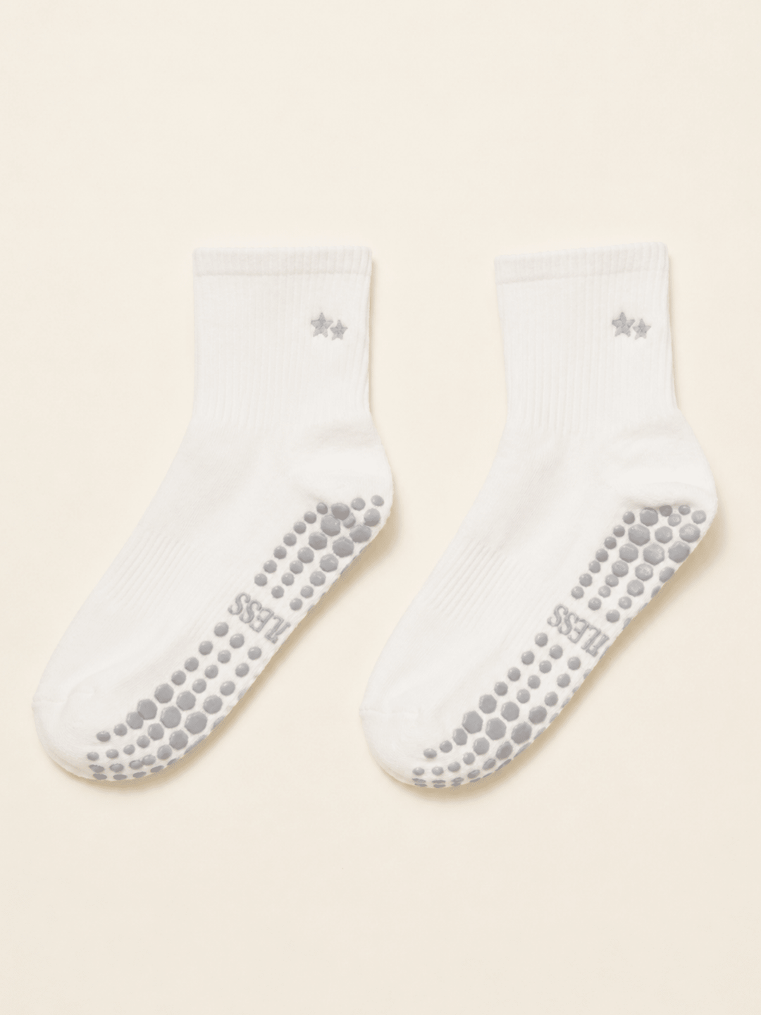 ⭐ Embroidery Star Grip Sock | Pilates Socks - Echo Market