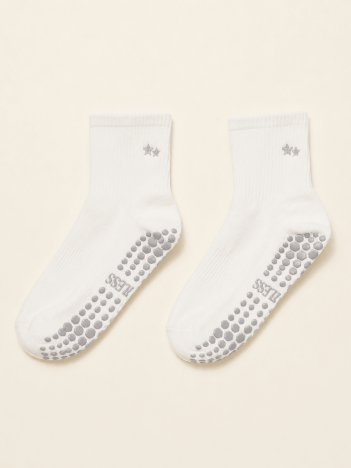 ⭐ Embroidery Star Grip Sock | Pilates Socks - Echo Market