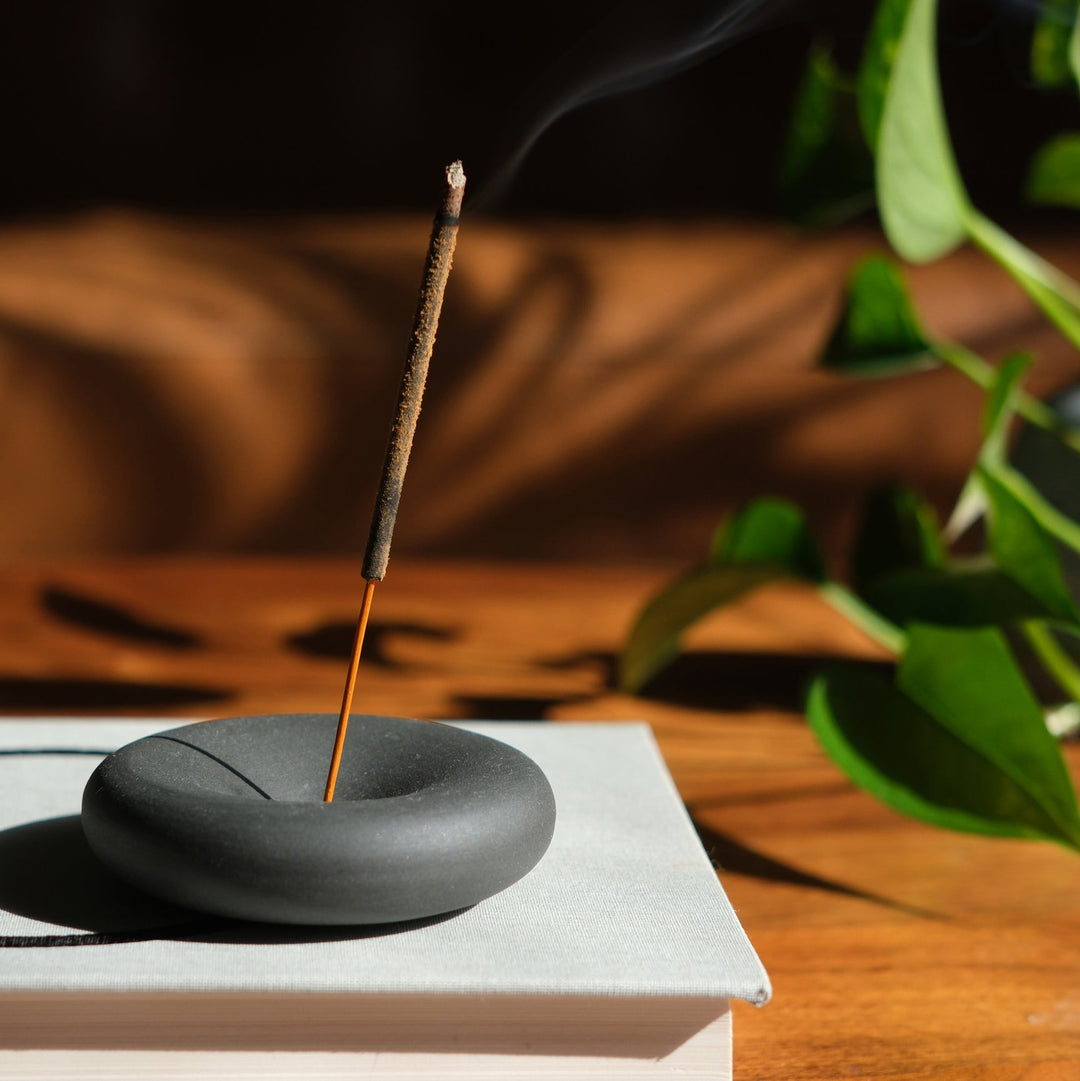 Eve Stoneware Incense Holder - Echo Market