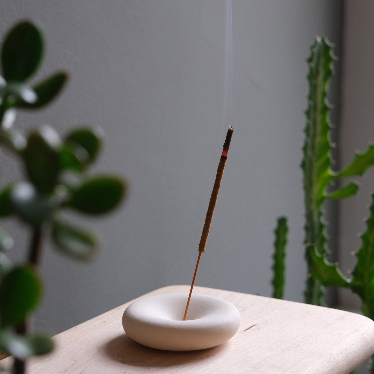 Eve Stoneware Incense Holder - Echo Market