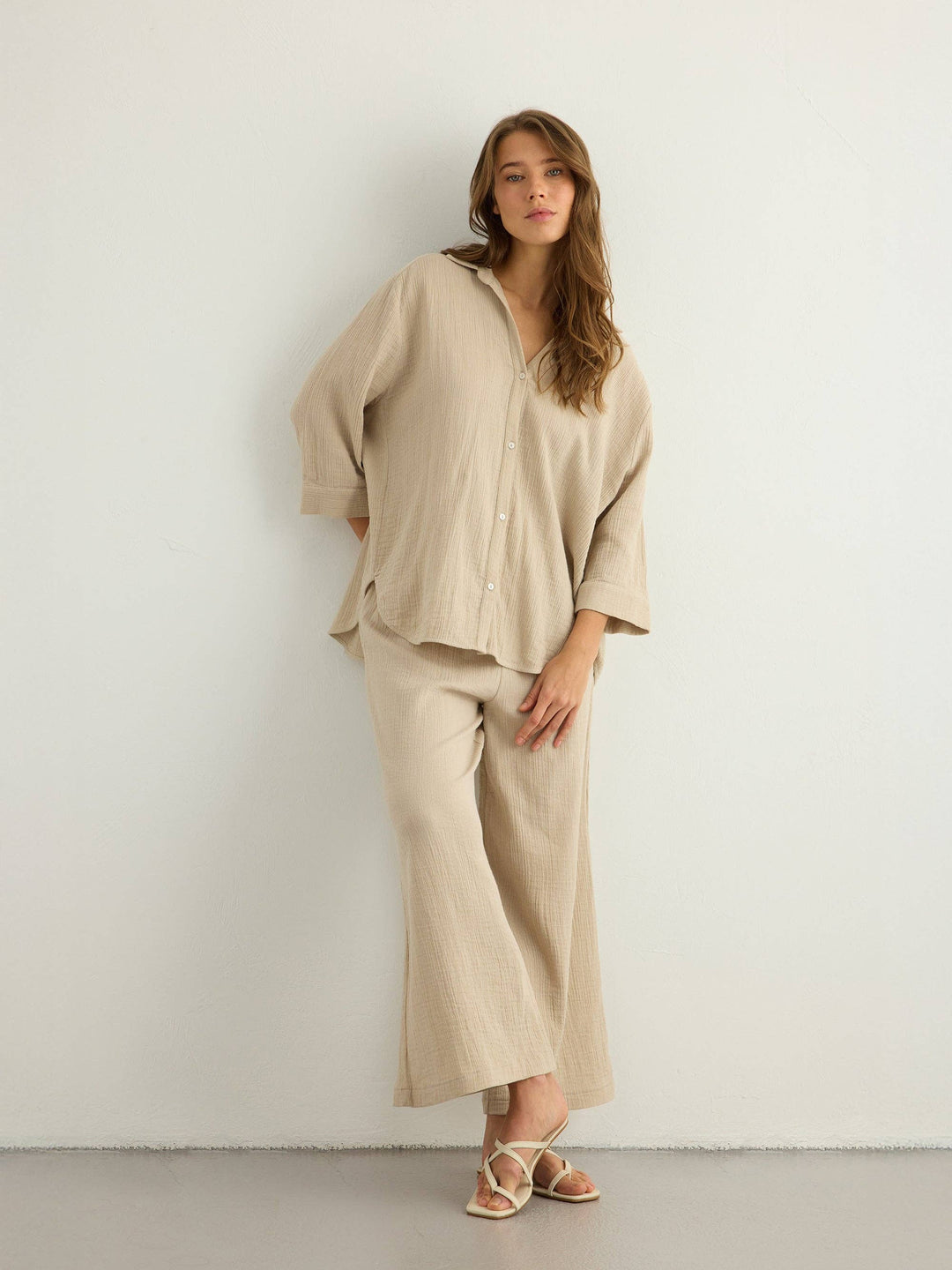 Woman wearing The Handloom&