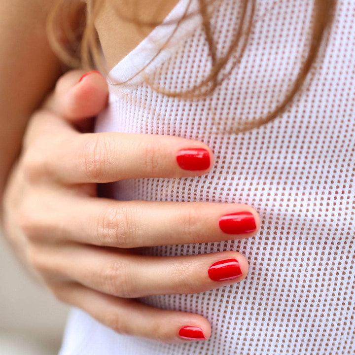 Green™ Natural Nail Polish | Poppy Red - Echo Market