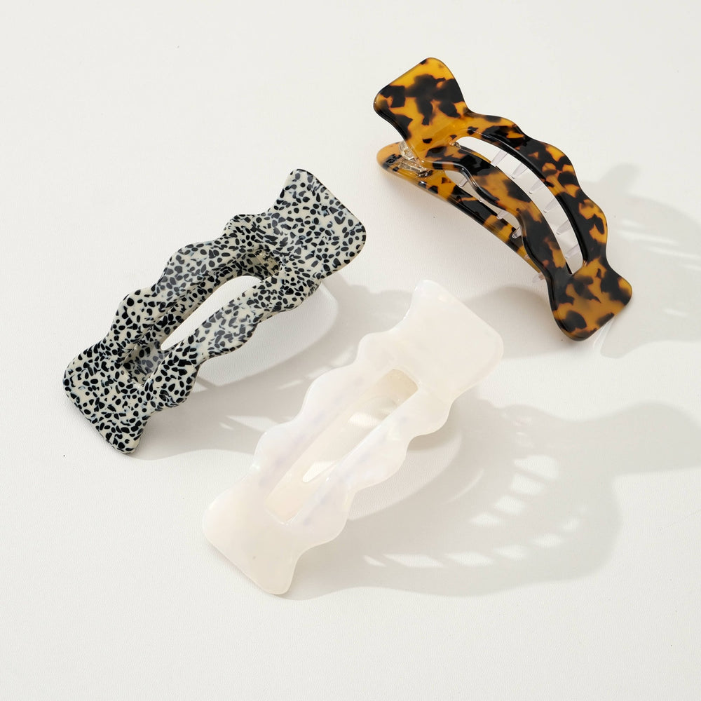 Jane Core | Scalloped Flat Claw Clip - Echo Market