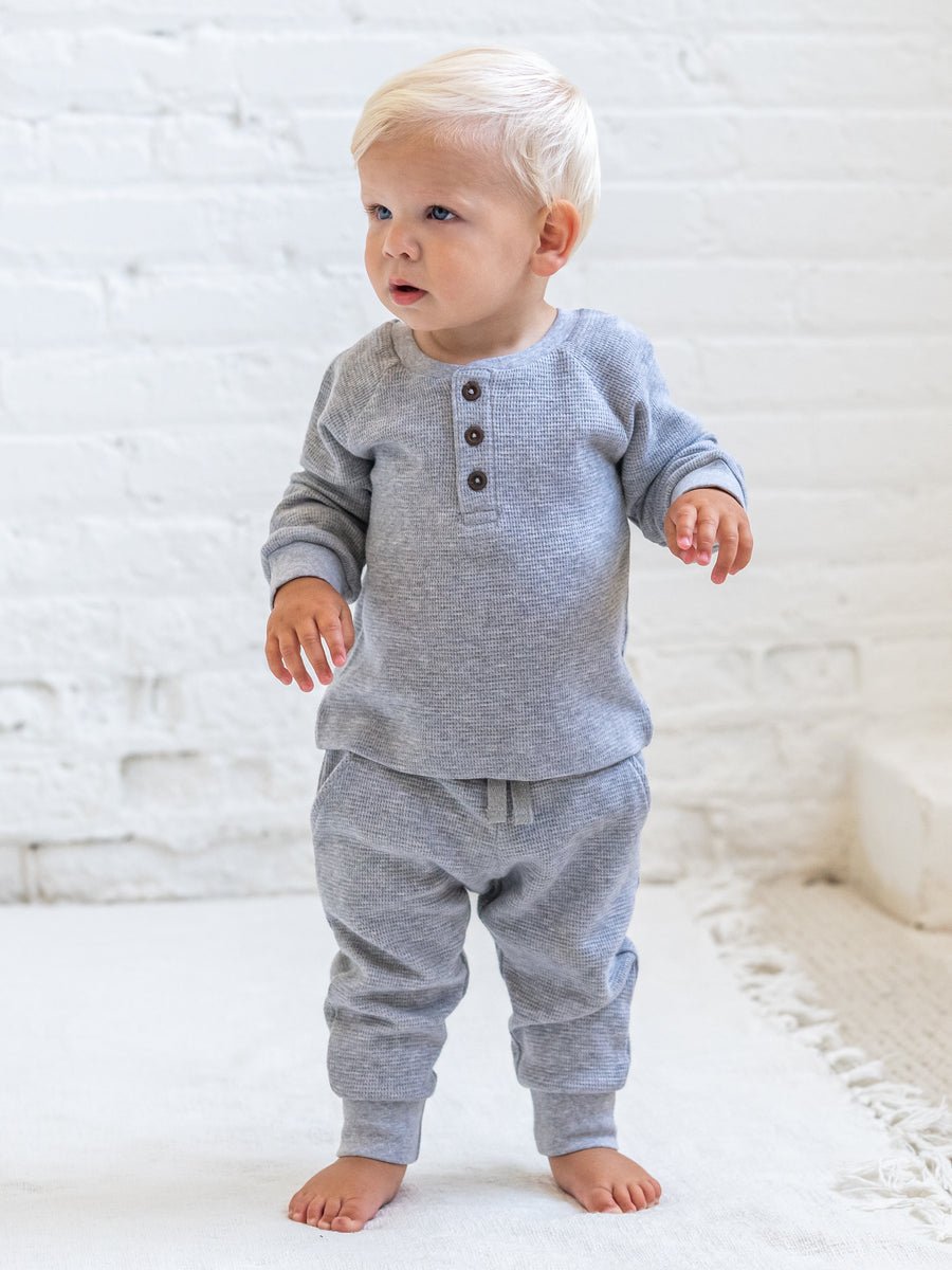 Jones Waffle Knit Henley Raglan Shirt | Ashen - Echo Market