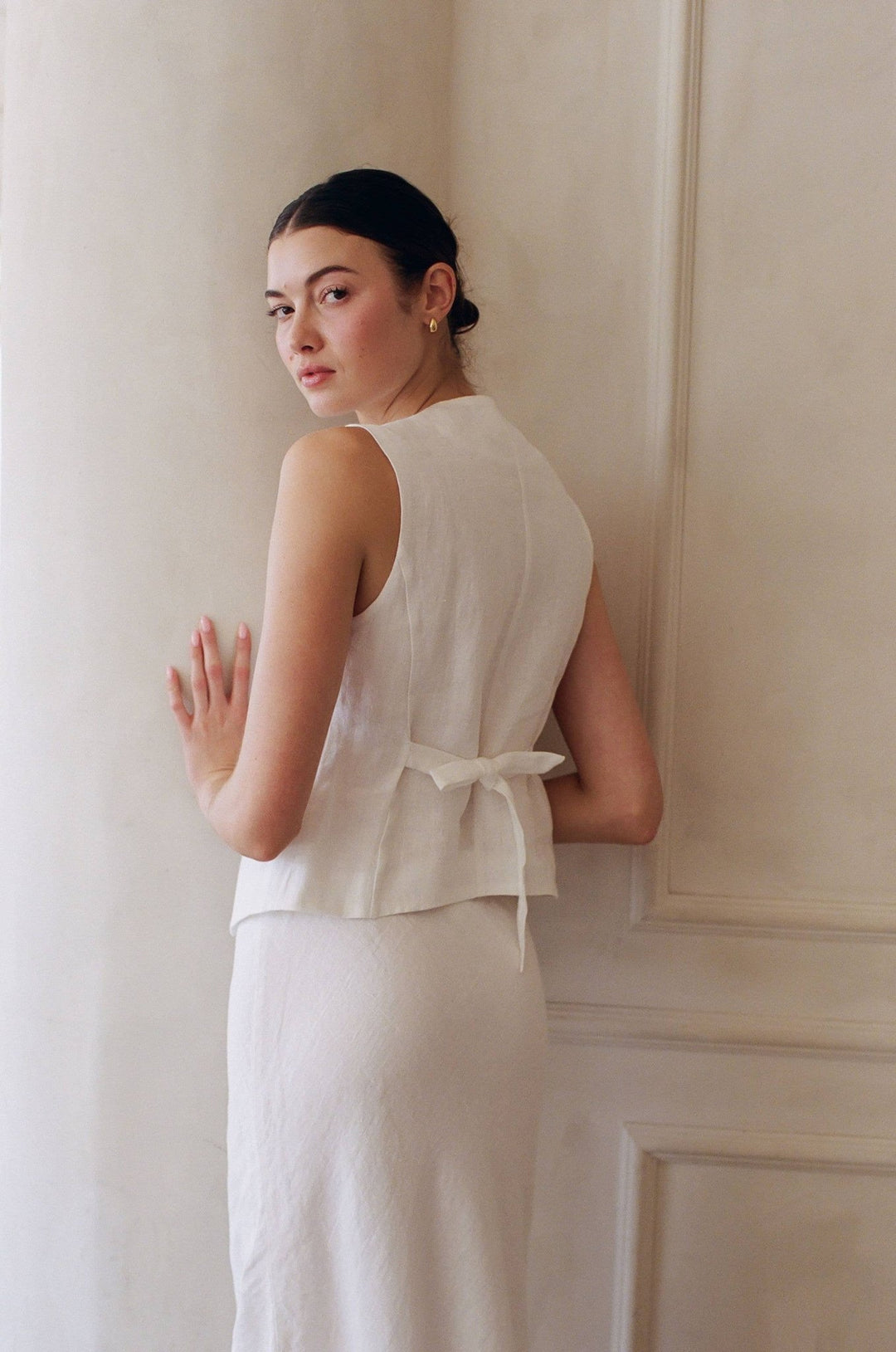 Linen V - Neck Button Down Vest | Off White - Echo Market