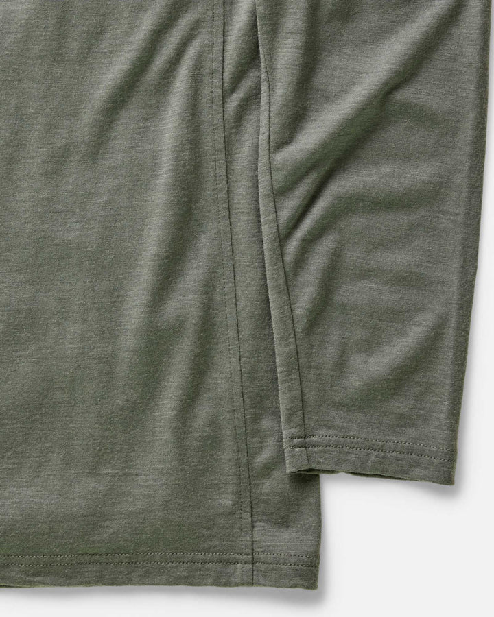 Men's The Ridgeline Merino Half Zip | Field Olive - Echo Market