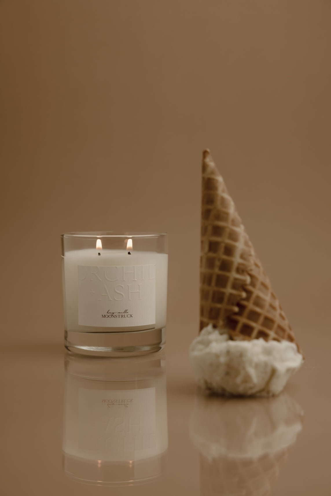 MOONSTRUCK Natural Candle - Echo Market