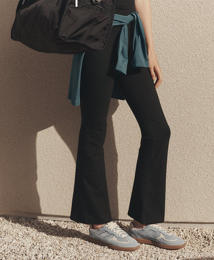 On the Go-To Contour Bootcut Legging - Echo Market