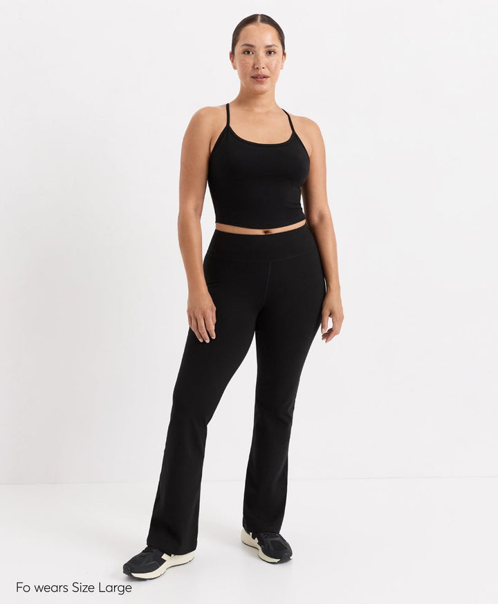On the Go-To Contour Bootcut Legging - Echo Market