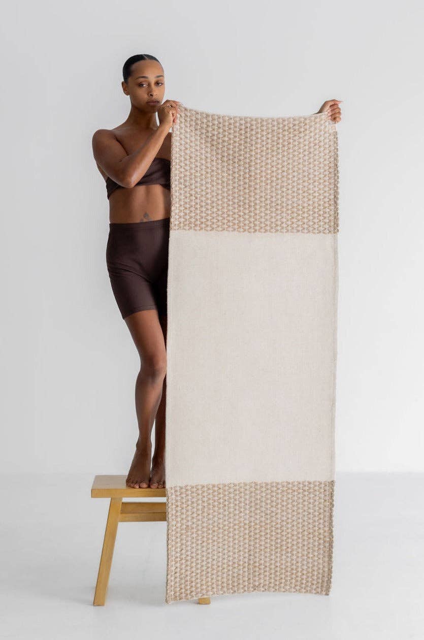 Organic Cotton & Herbal-Dyed Diamond Weave Yoga Mat - Echo Market