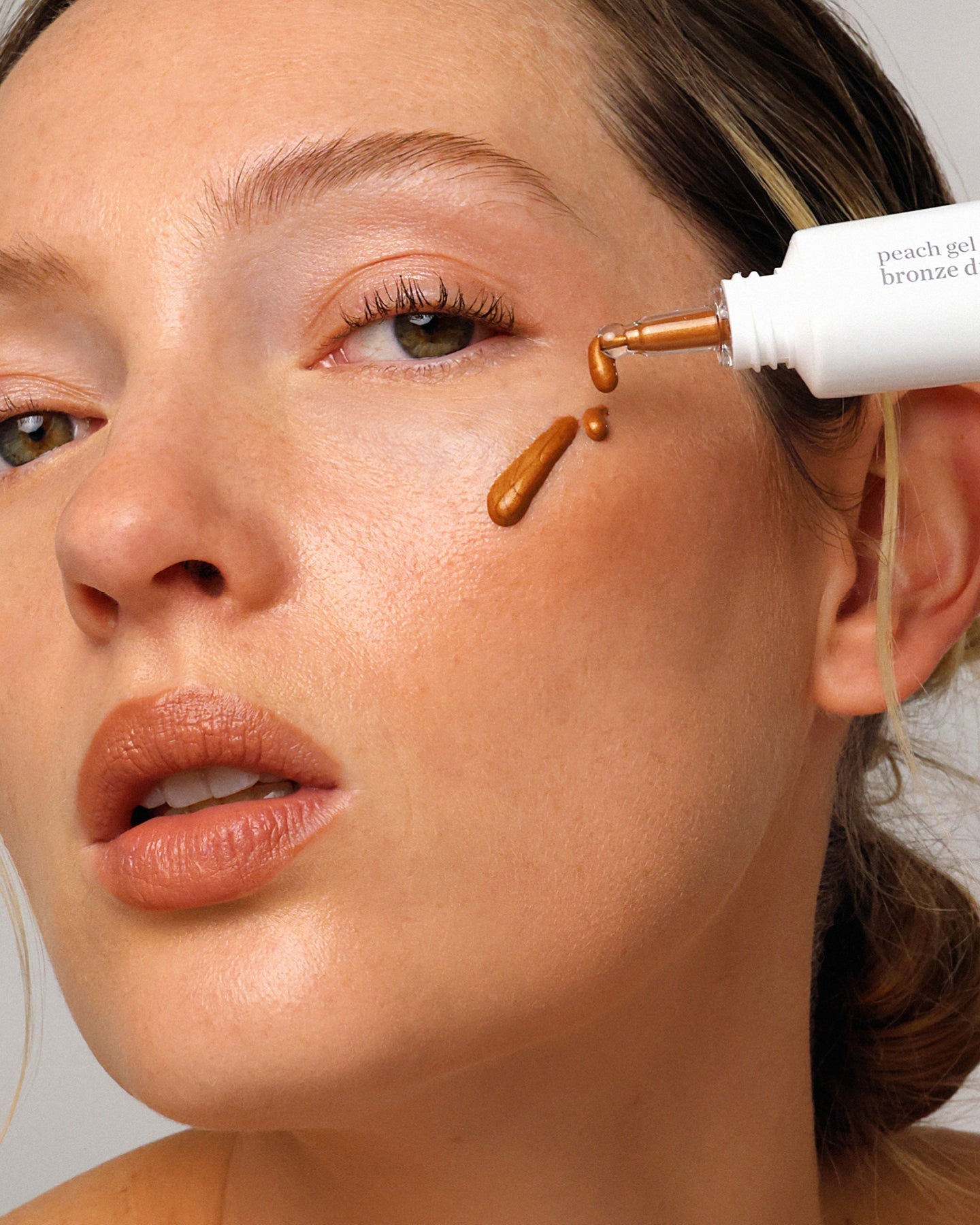 Peach Gel Bronzing Drops - Echo Market