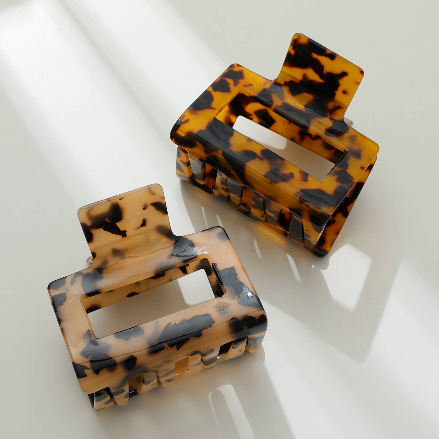 Simone Core | Classic Large Square Claw Clip - Echo Market