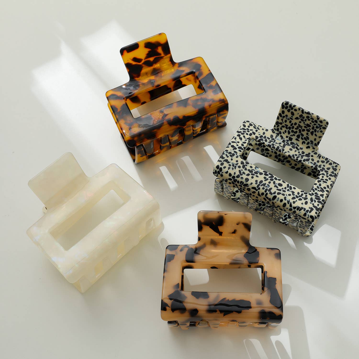 Simone Core | Classic Large Square Claw Clip - Echo Market