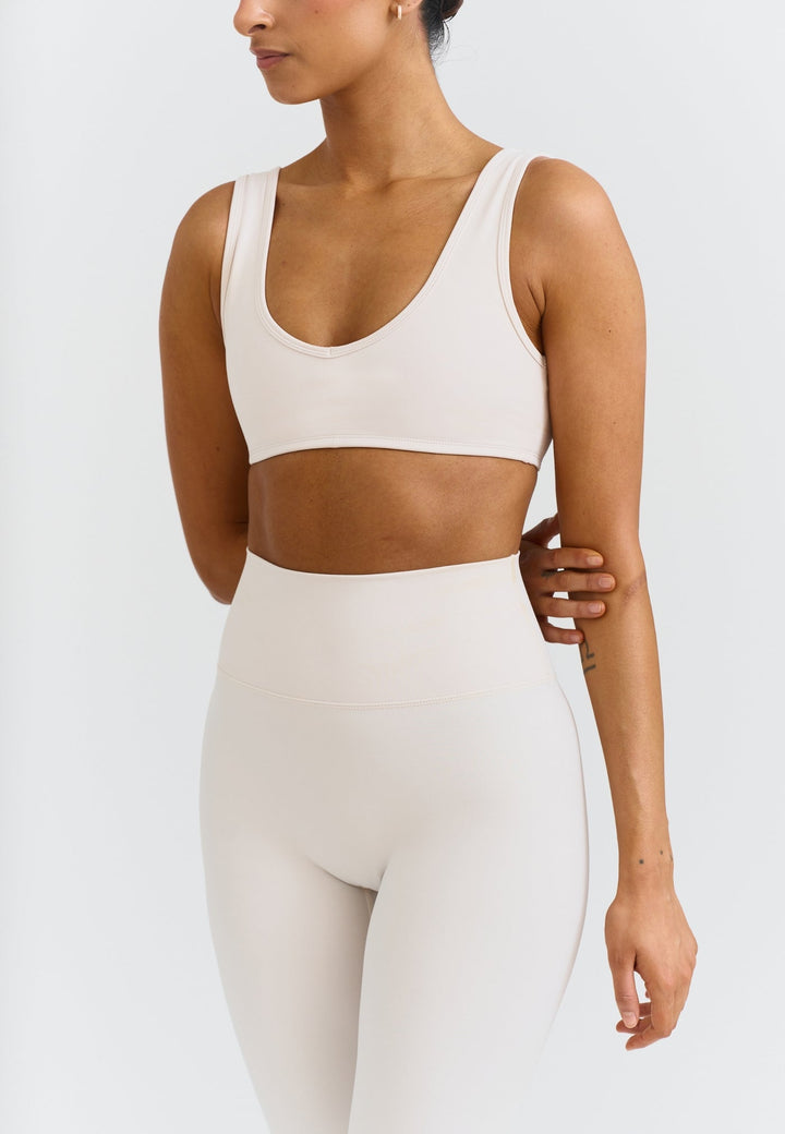 Softsculpt Deep V - Neck Bra - Echo Market