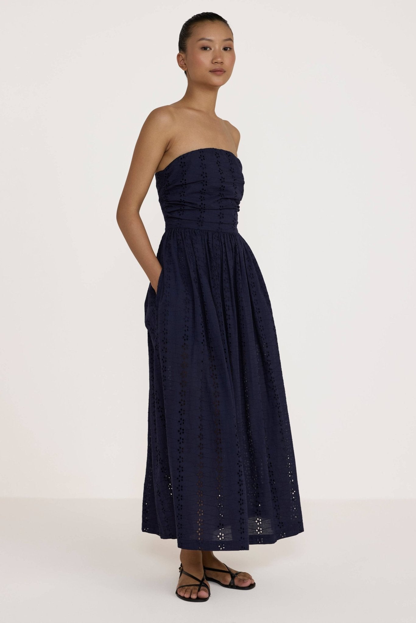 Strapless Tie Back Dress | Navy Lace - Echo Market