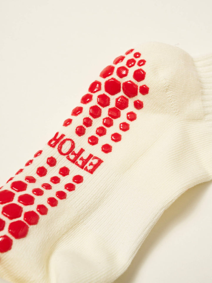 🍓 Strawberry Ruffle Grip Sock | Pilates Socks - Echo Market