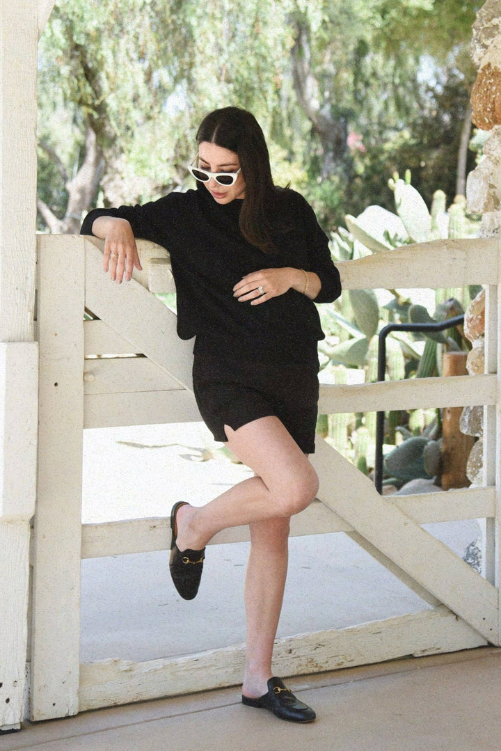 The Cashmere Cove Crew Neck | Noir - Echo Market