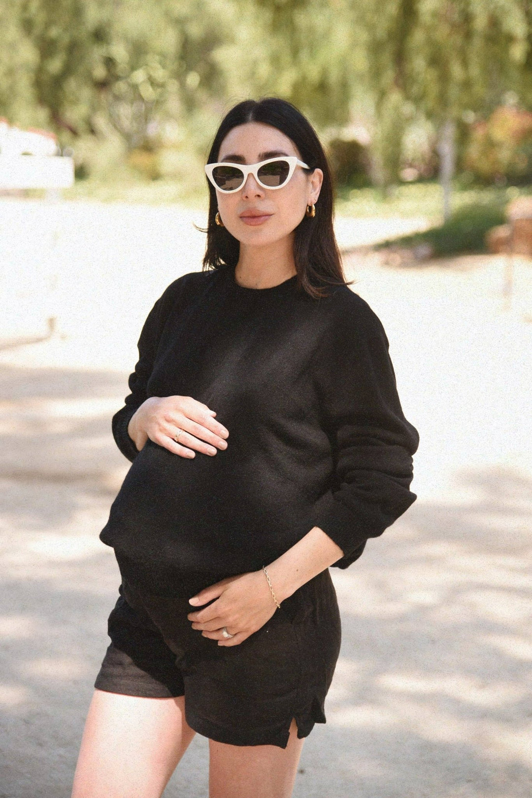 The Cashmere Cove Crew Neck | Noir - Echo Market