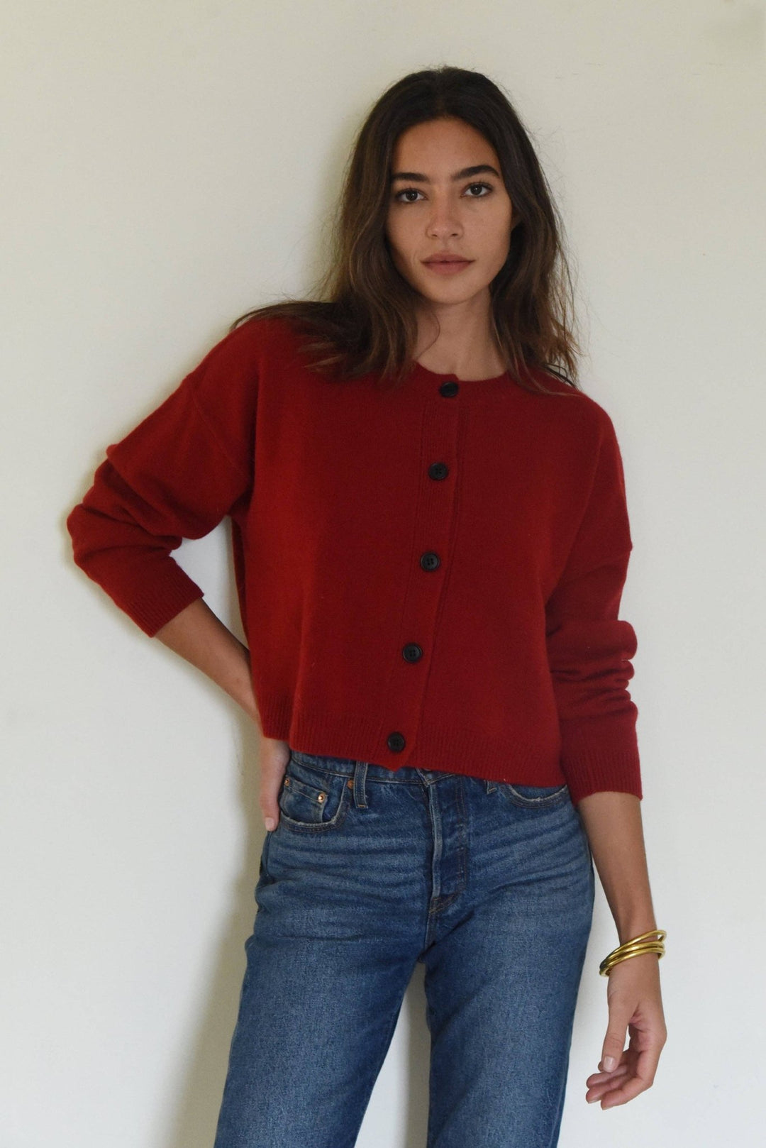 The Cashmere Kaia Cropped Cardigan | Pomegranate - Echo Market
