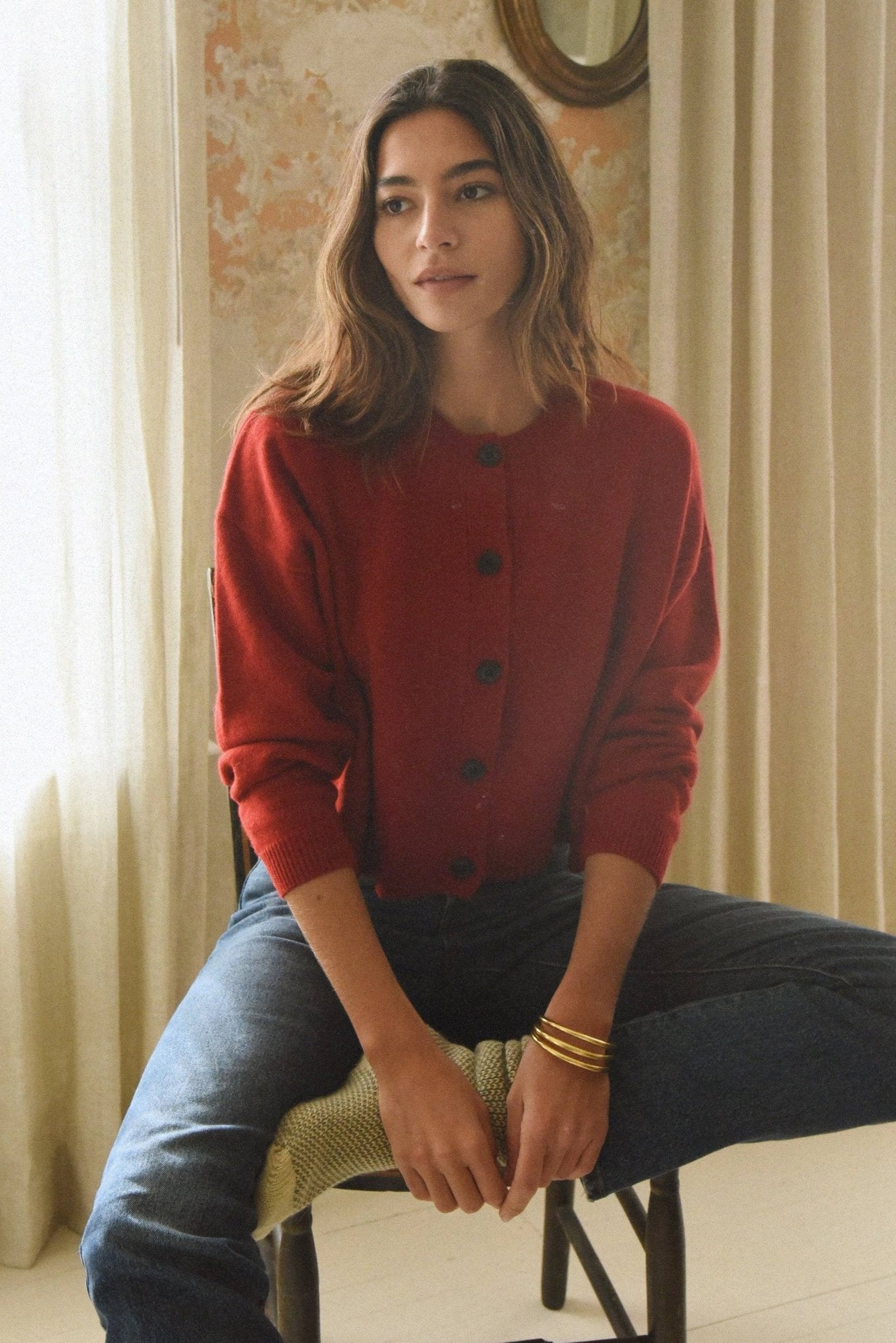 The Cashmere Kaia Cropped Cardigan | Pomegranate - Echo Market