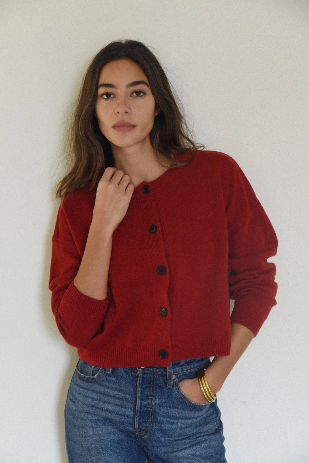 The Cashmere Kaia Cropped Cardigan | Pomegranate - Echo Market