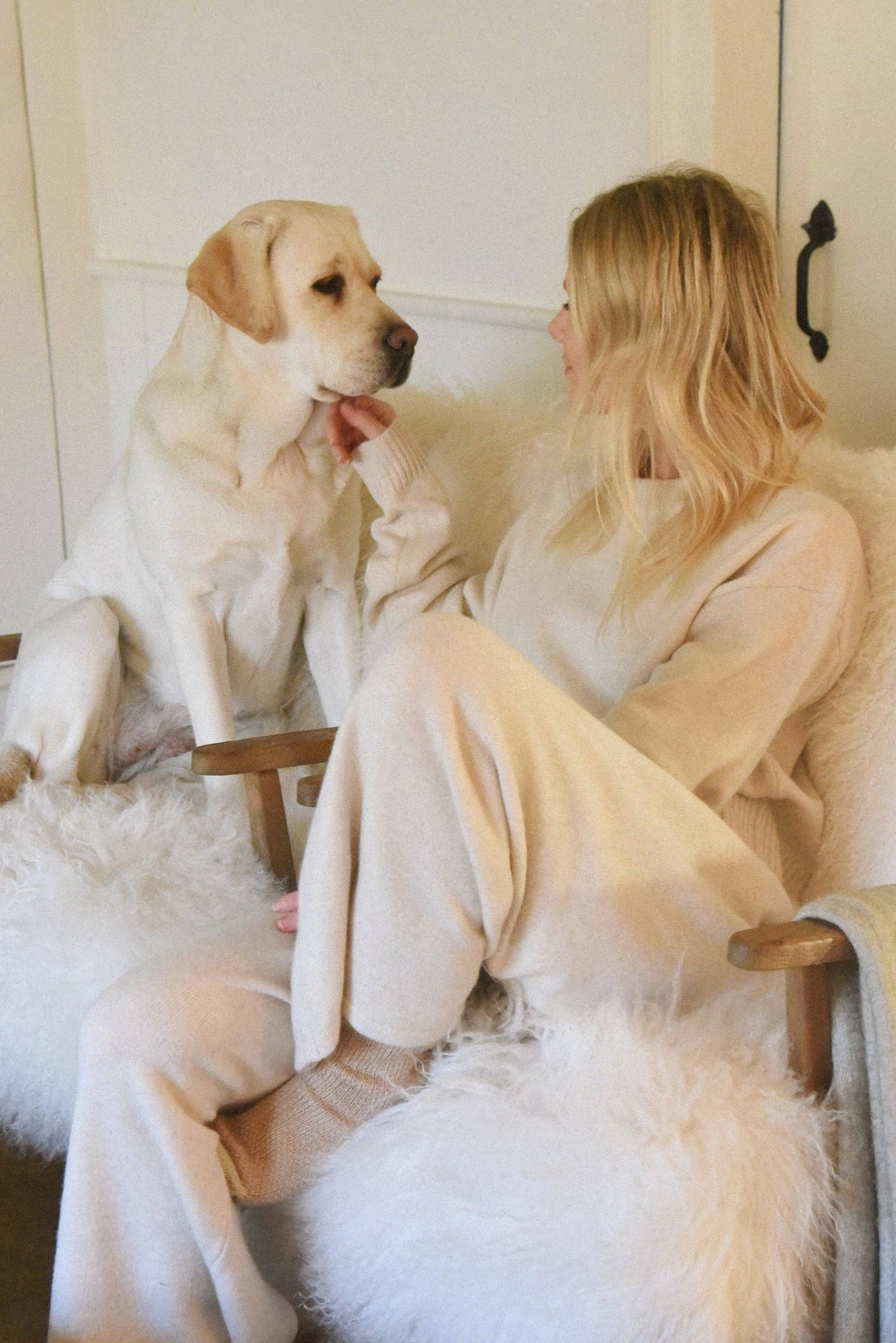 The Cashmere Malaya Crew Neck | Moon - Echo Market