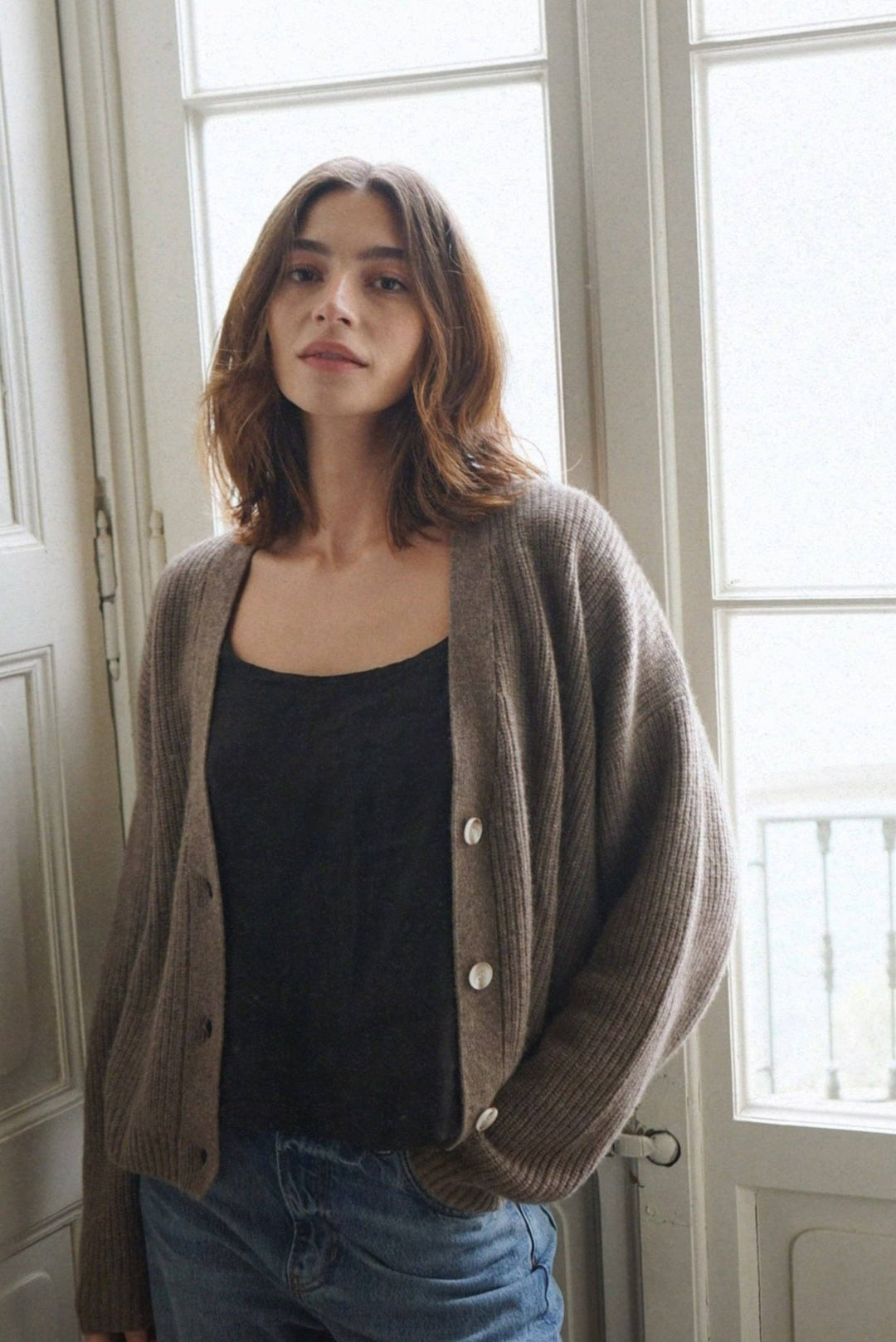 The Cashmere Muma Cropped Cardigan - Echo Market