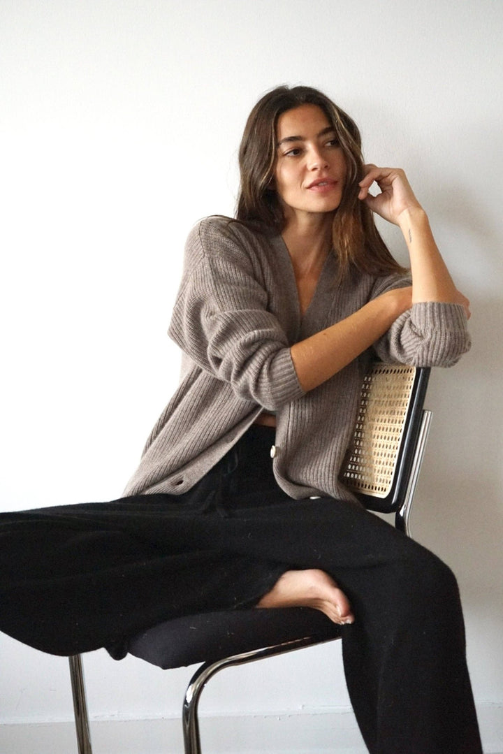 The Rocio Cashmere Pants | Noir - Echo Market