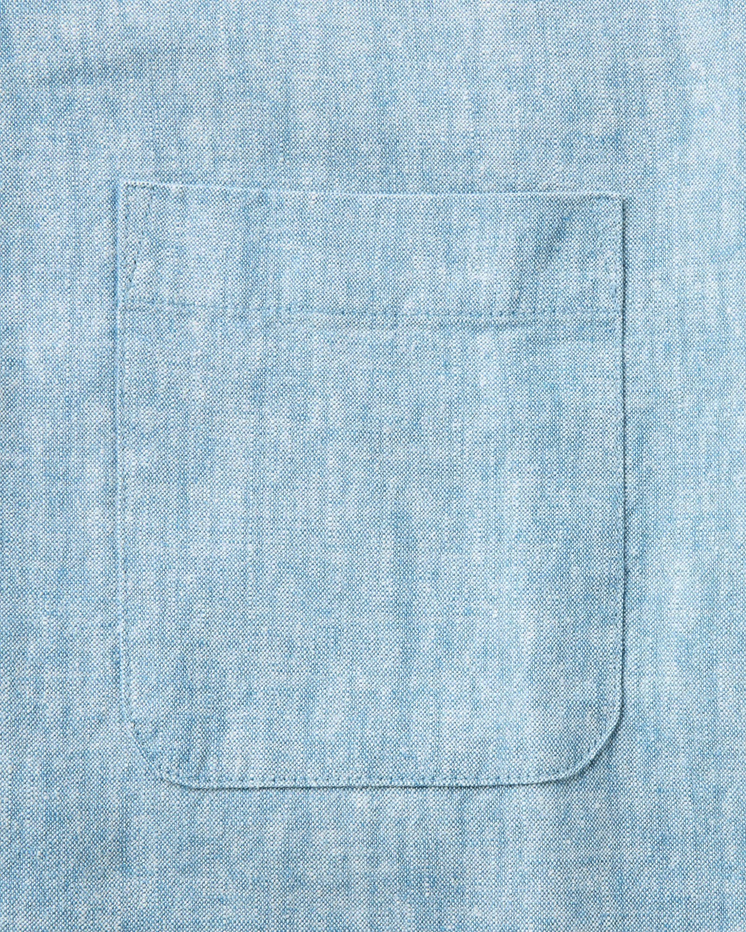 Close-up of The Short Sleeve California
in Sky Hemp with a pocket