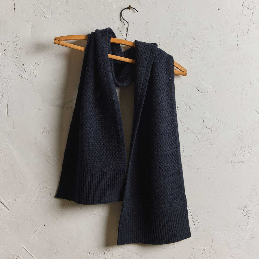 The Textured Knit Scarf | Heather Navy Merino - Echo Market