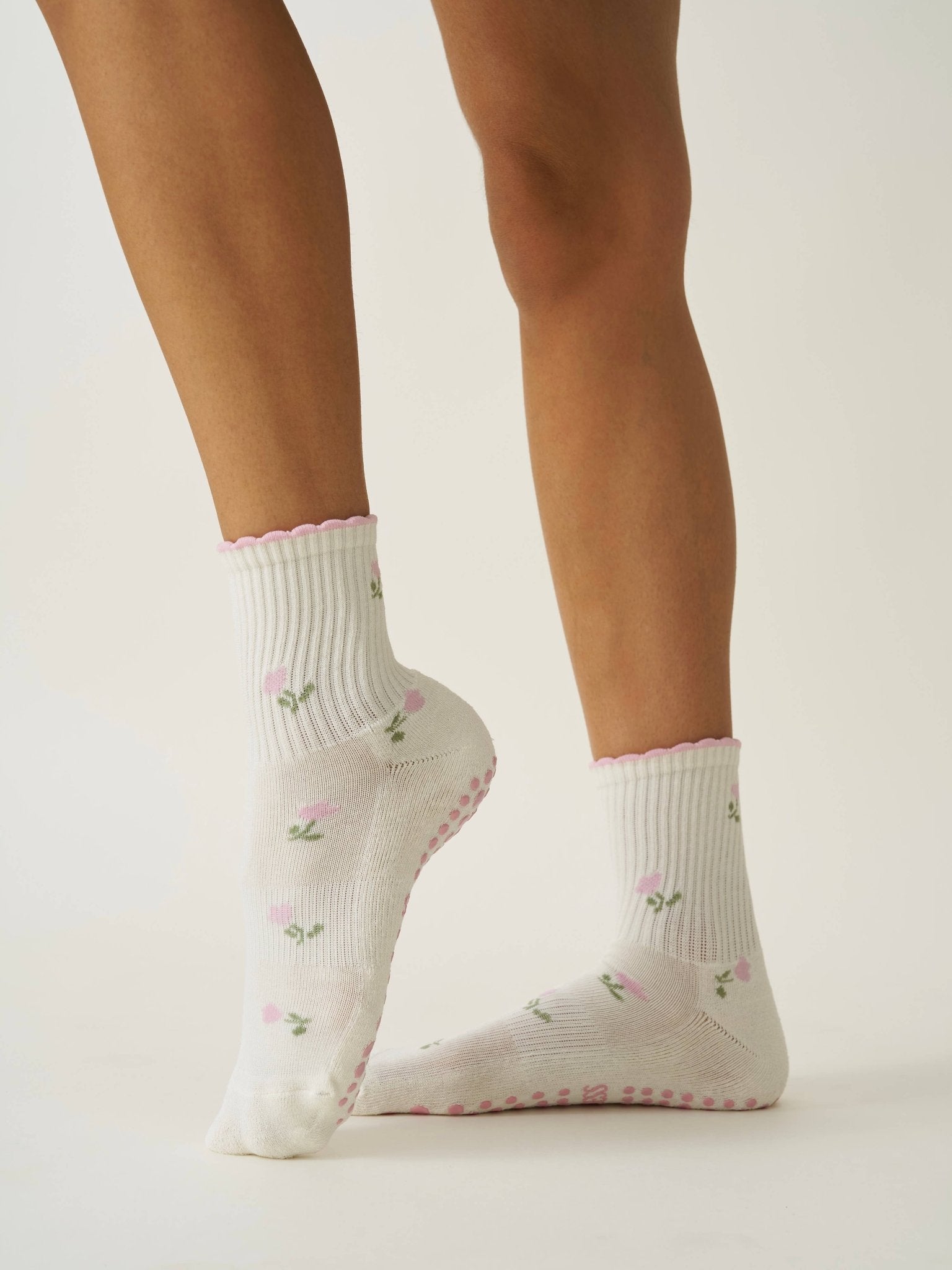 🌷 Tulip Petal Grip Sock | Pilates Socks - Echo Market