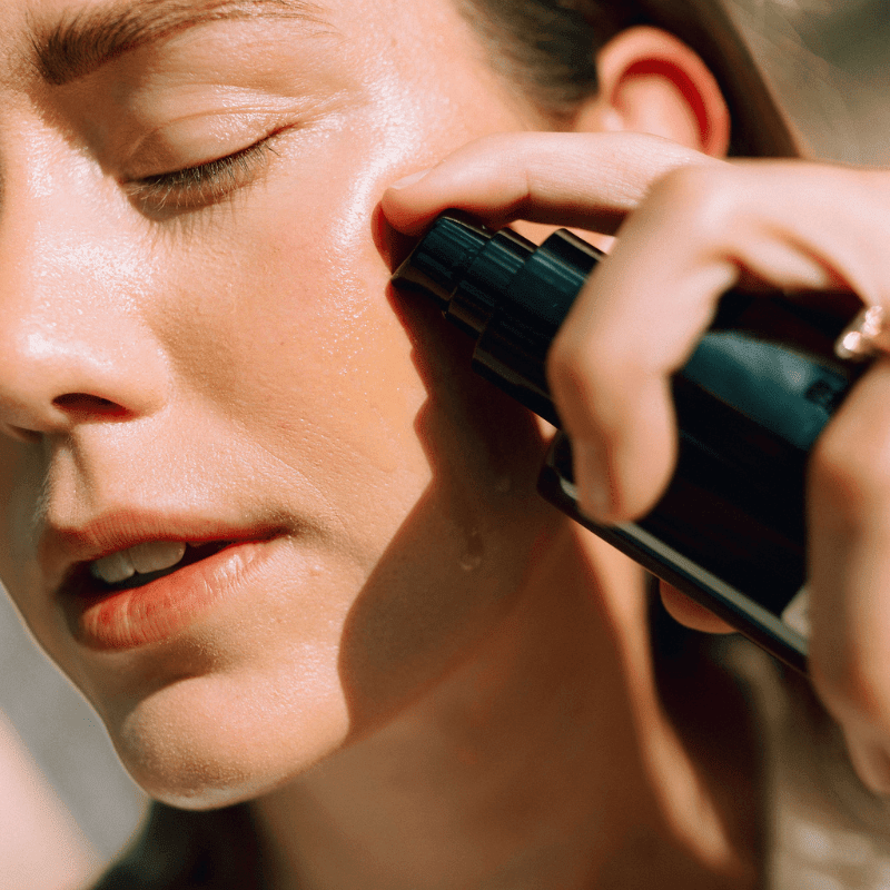 Vetiver Illuminating Oil Cleanser - Echo Market