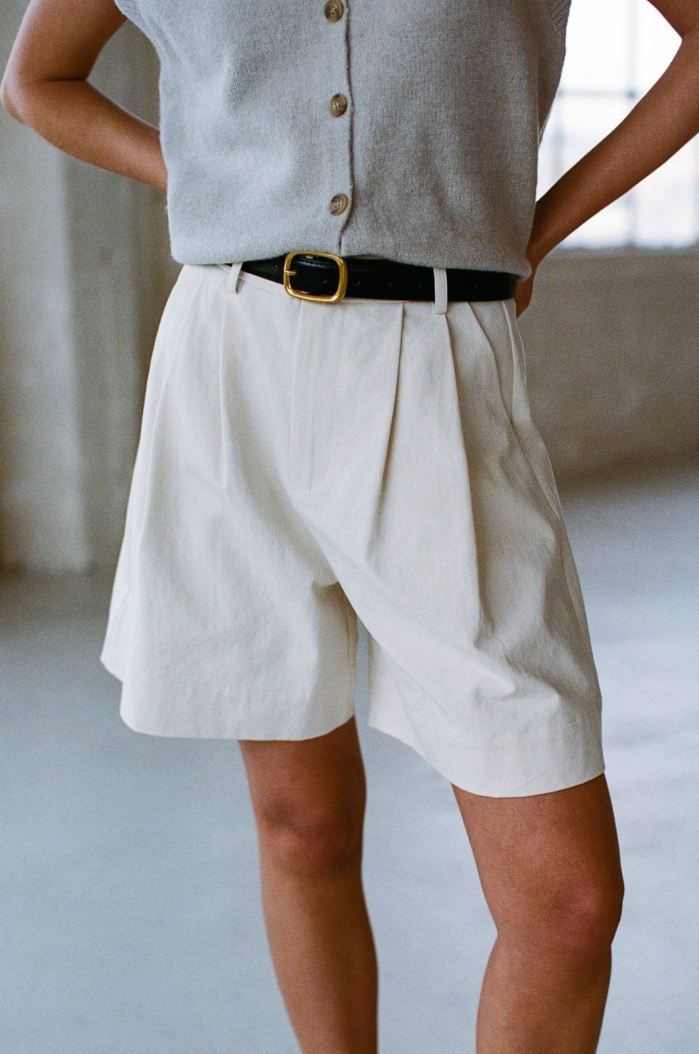 Woven Cotton Straight Leg Short | Off White - Echo Market